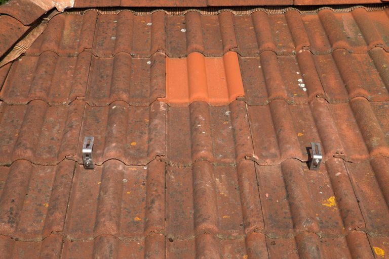 Montageset - Schrägdach/Ziegeldach - für ein PV-Module (hochkant)