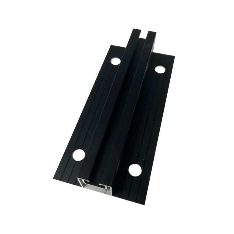 Produktbild Montageschiene 200 mm schwarz für Fassaden