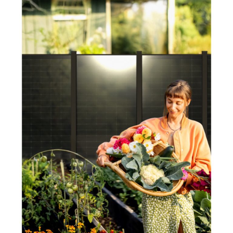 Produktbild: PowerPVence Solarzaun im Garten